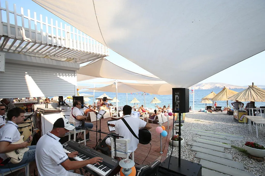 Camping Bunculuka Baška Croazia