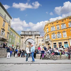 Downtown Apartment Pula